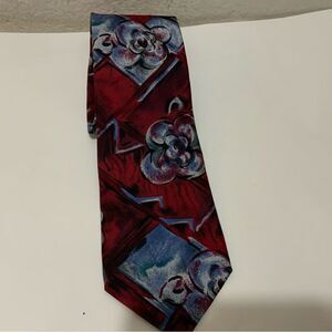 Cristian Dior red floral silk neck tie . Made in Italy